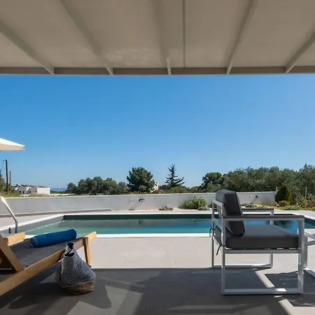 Vila Wonderful Kefalonia - 2 Bedrooms - Solemare - Stunning Mountain Views And Private Pool - Pesada *